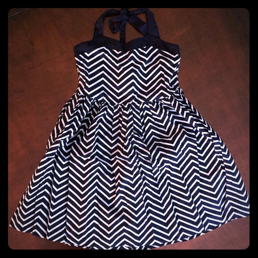 GAP girls halter dress size 6-7